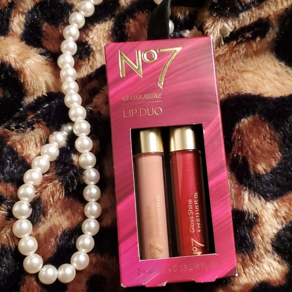 NIB Vintage Reproduction Scent Makeup Lip Lot - Picture 5 of 8
